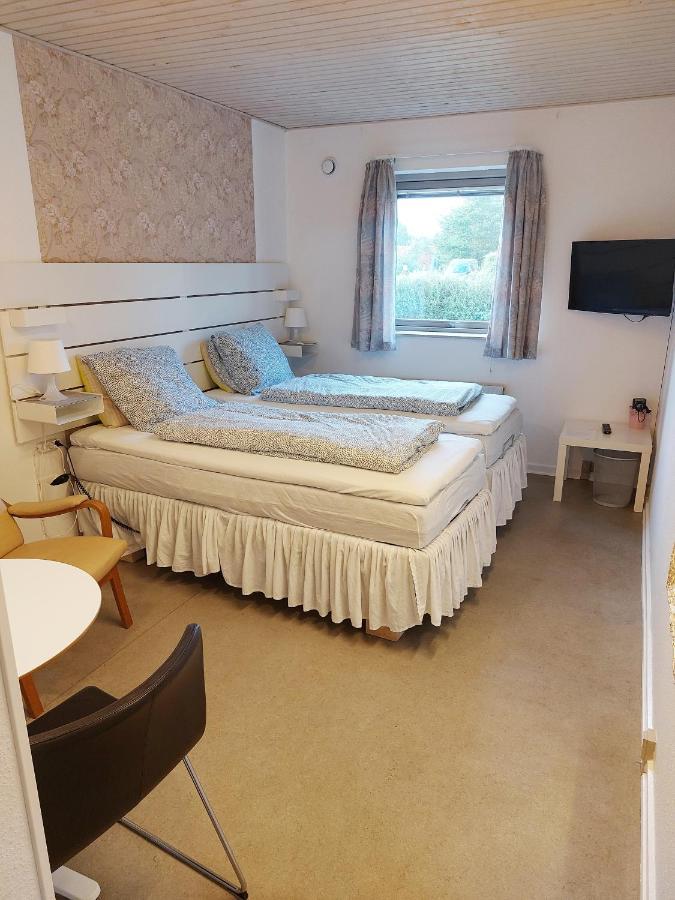 Hine Bakke Bed And Breakfast 鲁德克丙 外观 照片